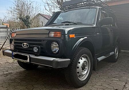 Lada Taiga Niva 4x4
