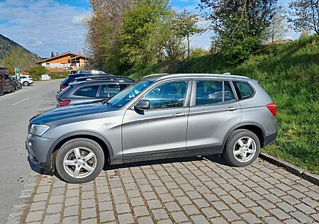 BMW X3 xDrive20d Automatic,Klimaautomat,AHK