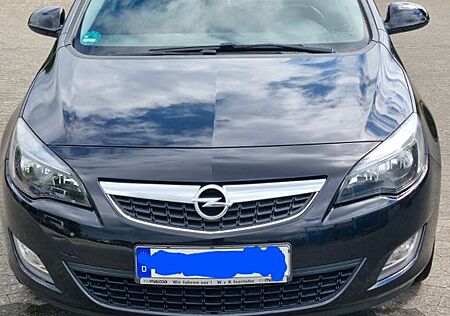 Opel Astra Sports Tourer 1.4 ecoFLEX Design Editi...