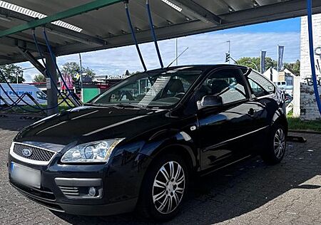 Ford Focus |128T KM|KLIMAAUTOMATIK|TEILLEDER