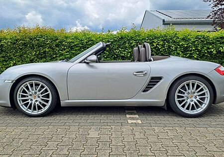 Porsche Boxster Sommer Fzg. Top Zustand