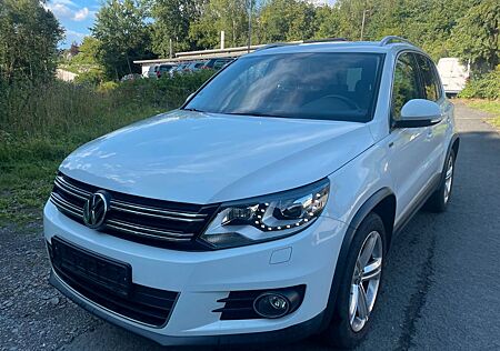 VW Tiguan Volkswagen Lounge Sport & Style 4Motion DSG AHK