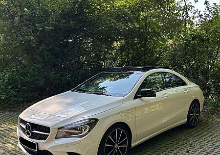 Mercedes-Benz CLA 220 CLA 220d Coupé