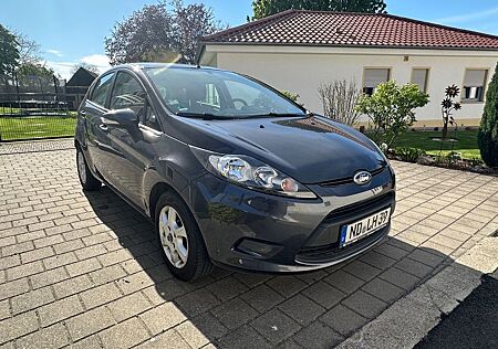 Ford Fiesta Service neu 1. Hand