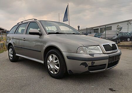 Skoda Octavia Combi Tour