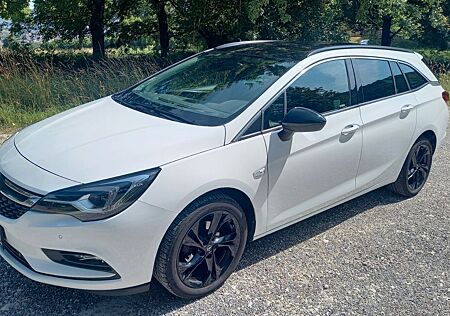 Opel Astra ST 1.4 Turbo Ultimate 110kW / 150 PS