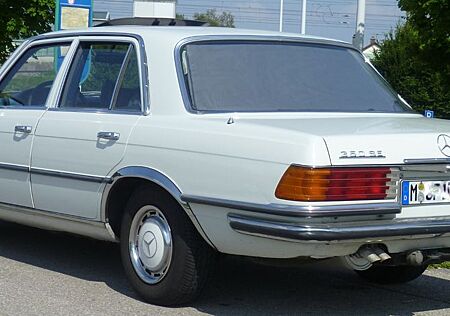 Mercedes-Benz 350 SE W116 Oldtimer 52Jahre fahrbereit weiß Tüv