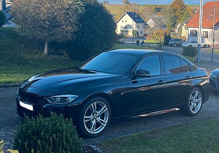 BMW 330d F30 M Paket LCI Shadow