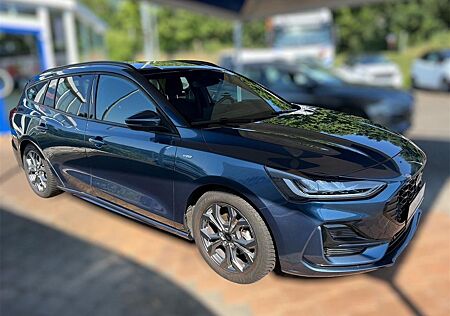 Ford Focus Kombi ST-Line X Navi,Kam,ACC,LED uvm.