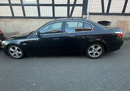 BMW 525i -