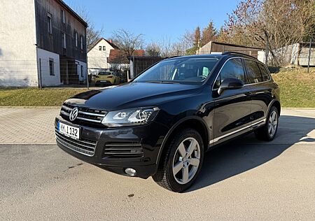 VW Touareg Volkswagen 3.0 V6 TDI Tiptronic Edition X BMT E...
