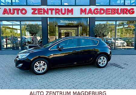 Opel Astra J Lim. 5-trg. Cosmo*NAVI*TEMPOMAT*KLIMAAUT