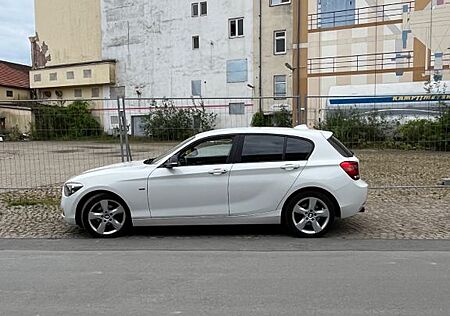 BMW 118d Sport Line Sport Line