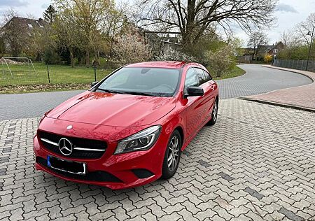 Mercedes-Benz CLA 180 Shooting Brake CLA 180 d Urban Shoot...