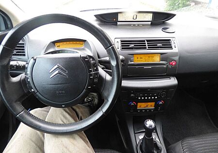 Citroën C4 VTR Plus 1. Hand , Top Ausstattung, gepflegt
