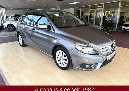 Mercedes-Benz B 180 *Shzg*Bluetooth*2.Hand*