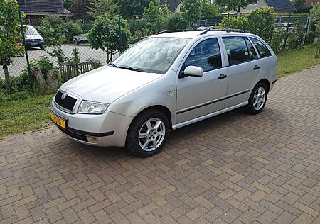 Skoda Fabia Combi 1.2 12V Extra II KLIMA Sitzheizung