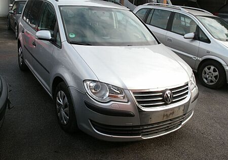 VW Touran Volkswagen Conceptline 1,9 TDI Navi Klima Xenon Eur4