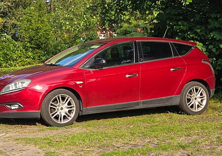 Lancia Delta 1.4 T-Jet 16v 110kW Oro Oro