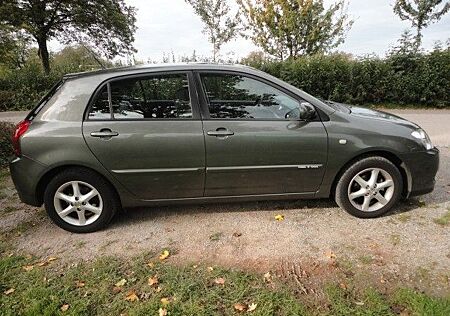 Toyota Corolla gebraucht kaufen Toyota Corolla 1.6 Executive Automatik Executive