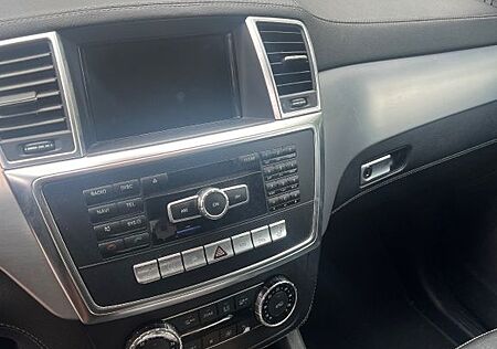 Mercedes-Benz ML 350 BlueTEC 4MATIC -