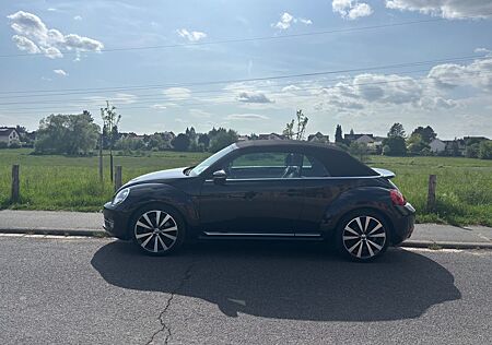VW Beetle Volkswagen 2.0 TSI DSG Sport Cabriolet Sport