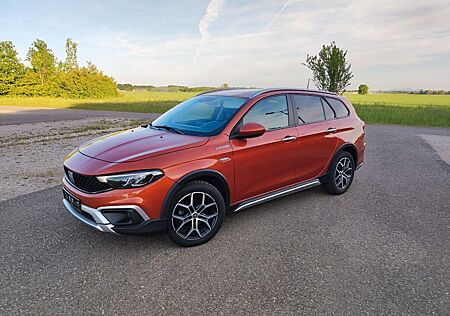 Fiat Tipo Cross 1.5 Mild-Hybrid Kamera LED SHZ ACC
