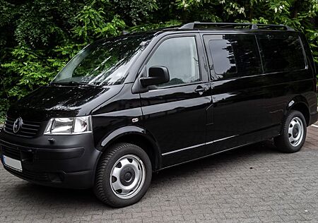 VW T5 Caravelle Volkswagen V6 4Motion, lang, super selten
