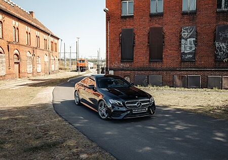 Mercedes-Benz E 400 Autom. AMG Line Coupe LED