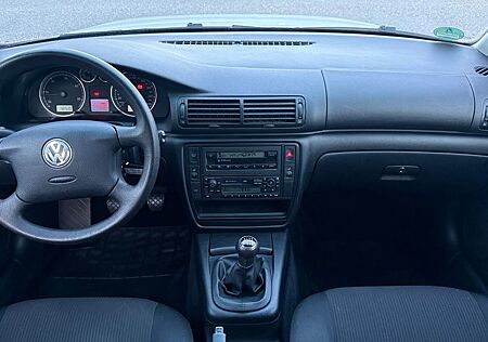 VW Passat Variant Volkswagen 1.9TDI 96kW Family,Klima,Sitzheiz