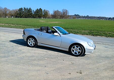 Mercedes-Benz SLK 200 Kompressor -