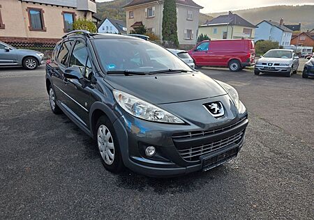 Peugeot 207 gebraucht kaufen Peugeot 207 SW Escapade