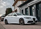 Alfa Romeo Giulia 2.0 280PS AT8-Q4 Veloce Editione 490€/Mon