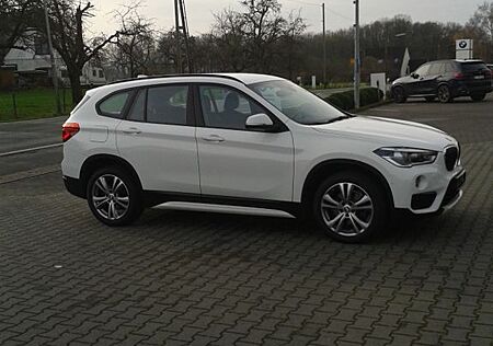 BMW X1 sDrive18d Sport Line Sport Line