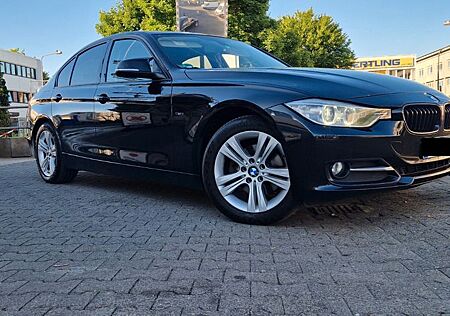 BMW 320d Sport Line Sport Line Automatik top Zustand