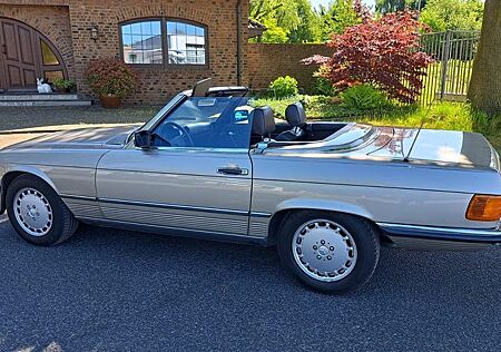 Mercedes-Benz SL 500 Mopf Rauchsilber / Leder dunkel Braun TOP