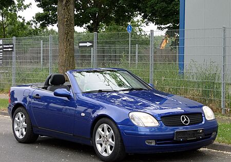 Mercedes-Benz SLK 200 Klima Leder Alu Tüv neu Inspektion neu