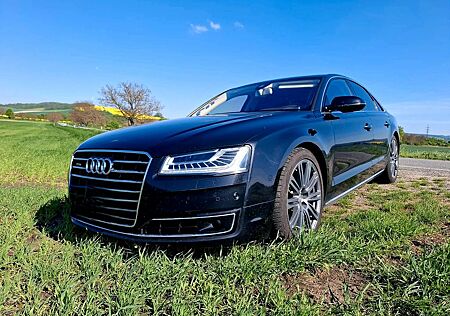 Audi A8 4.2 TDI tiptronic quattro Design selection