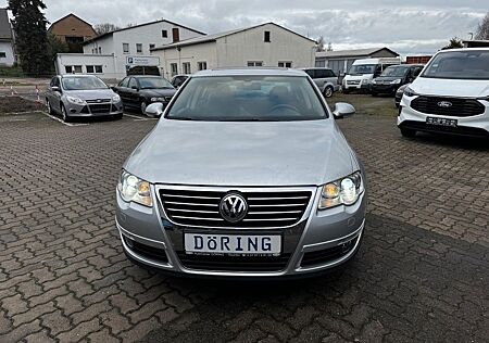 VW Passat Volkswagen Highline Leder Standheizung Xenon Dach