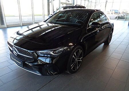Mercedes-Benz CLA 180 LED,KAMERA,NAVI,NP: 47.326,-EURO