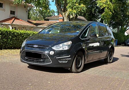 Ford S-Max 2.0 TDCi Titanium Automatik/Leder/Panorama