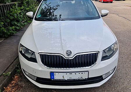Skoda Octavia 1.6 TDI Green tec DSG Ambition Combi...
