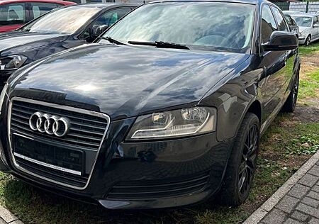 Audi A3 1.4 TFSI Attraction Sportback Klimtronic