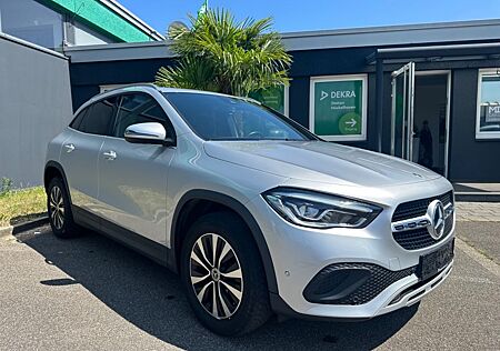 Mercedes-Benz GLA 200 d Style SHZ Lane Widescreen Kamera LED
