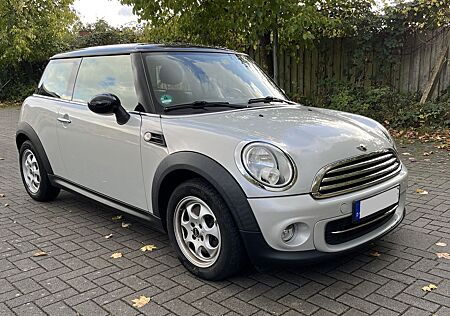 Mini Cooper TÜV neu*SHZ*PDC*Klimaaut.