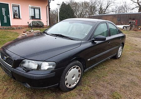 Volvo S60 2.4 D5 -