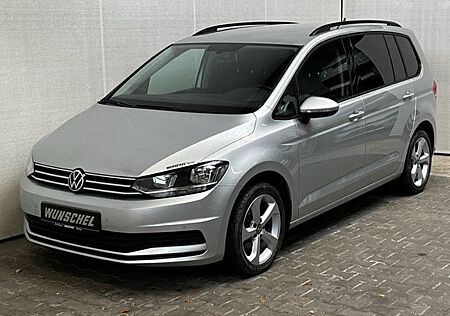 VW Touran Volkswagen 1.5 TSI Comfortline 7-Sitze Navi AHK SZH