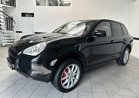 Porsche Cayenne Turbo Navi*Leder*Xenon*PDC*AHK*2.Hand*