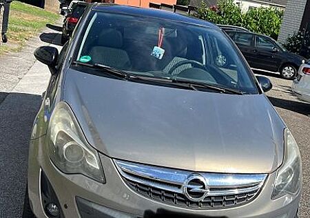 Opel Corsa 1.4 111 Jahre Edition 100 PS