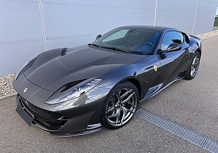 Ferrari 812 Superfast *Garantie, Service NEU, Lift*